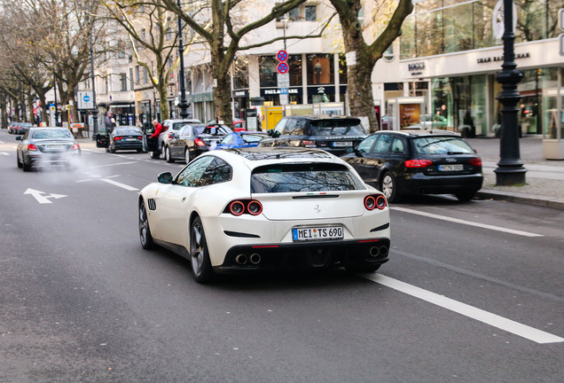 Ferrari GTC4Lusso