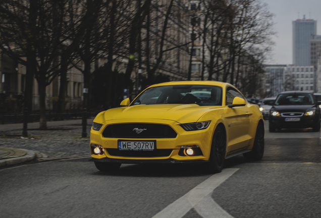 Ford Mustang GT 2015