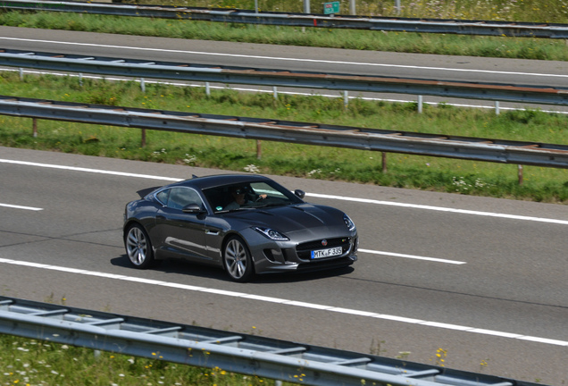 Jaguar F-TYPE S Coupé