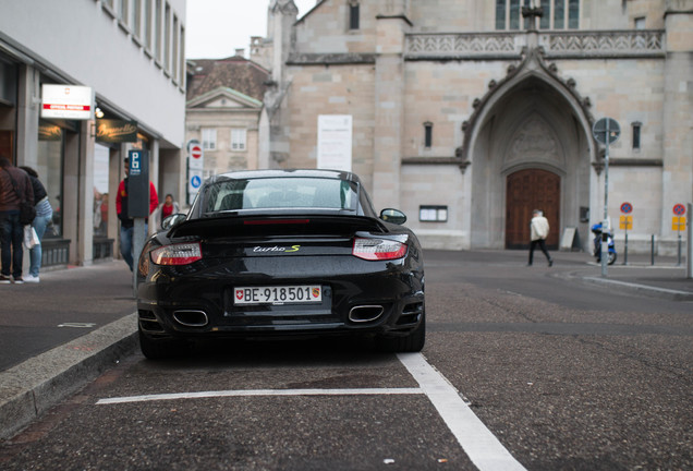 Porsche 997 Turbo S 918 Spyder Edition