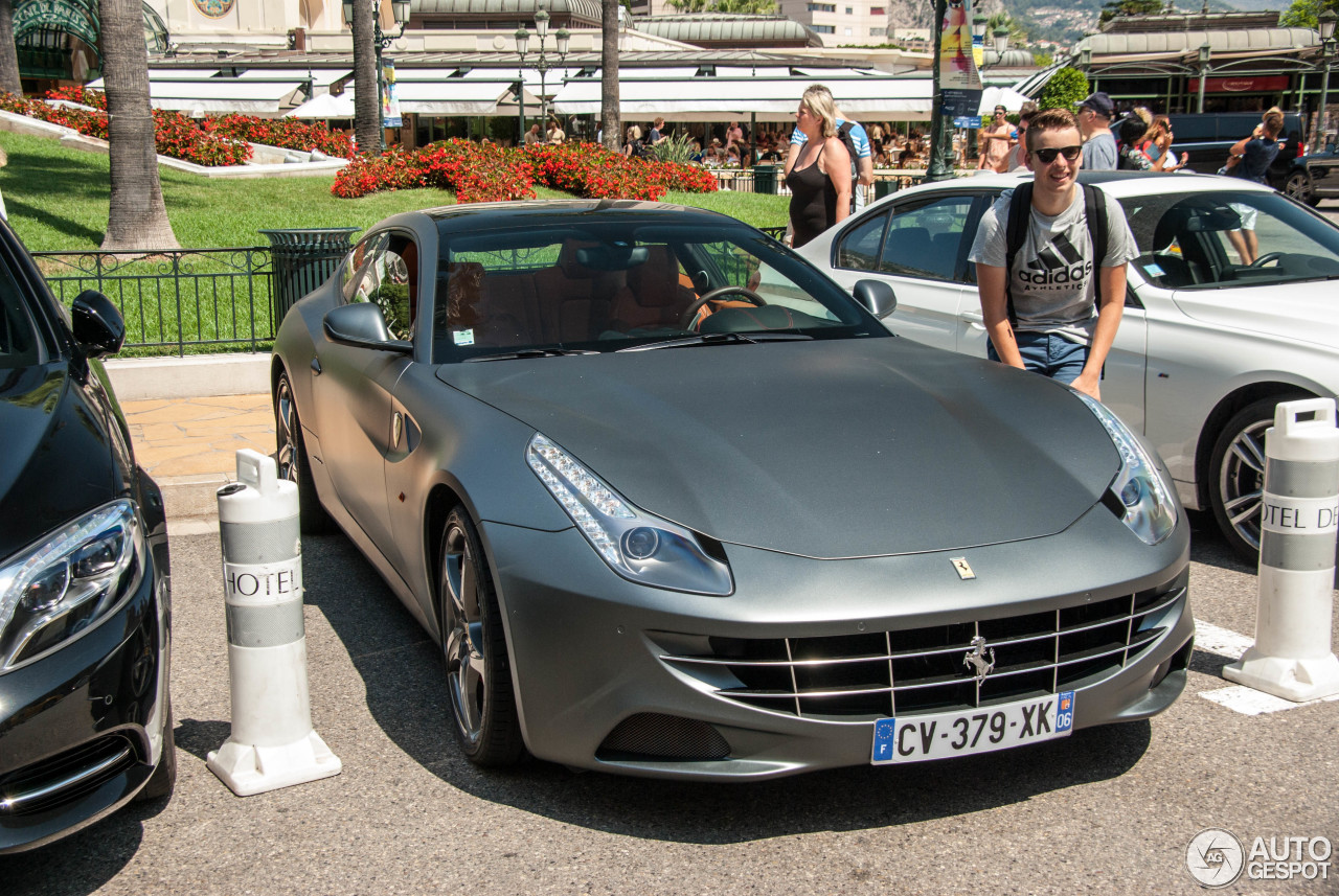 Ferrari FF