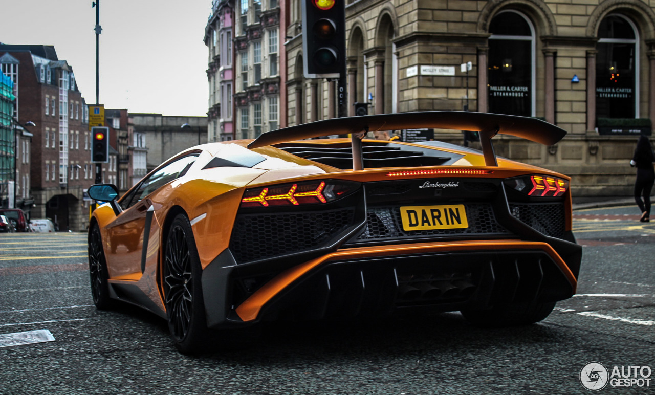 Lamborghini Aventador LP750-4 SuperVeloce