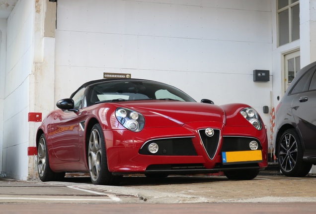 Alfa Romeo 8C Spider