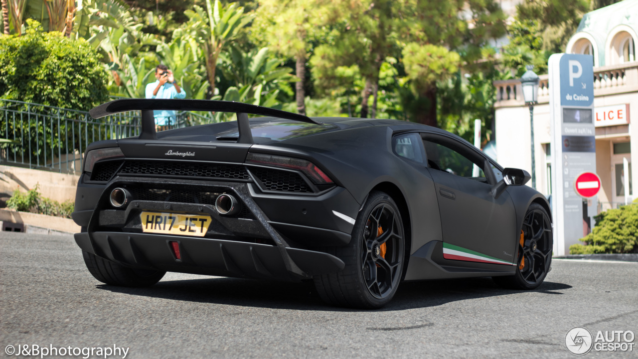 Lamborghini Huracán LP640-4 Performante