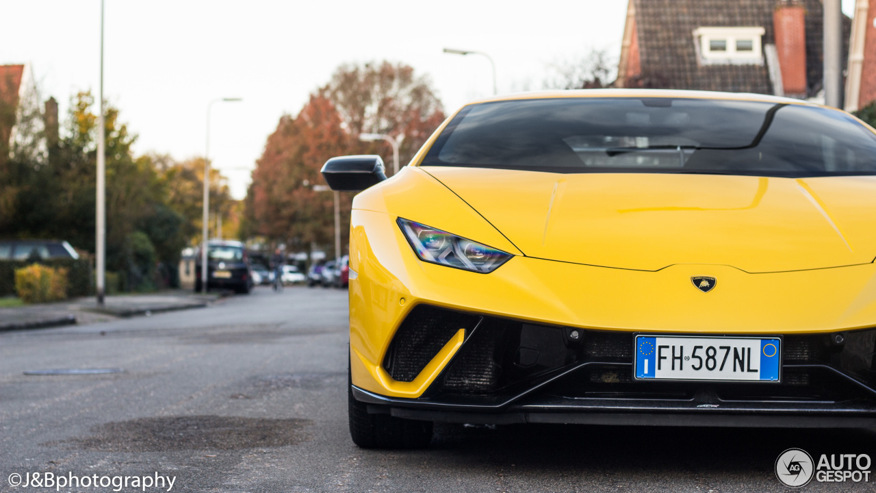 Lamborghini Huracán LP640-4 Performante