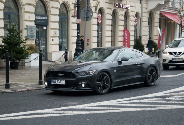 Ford Mustang GT 2015