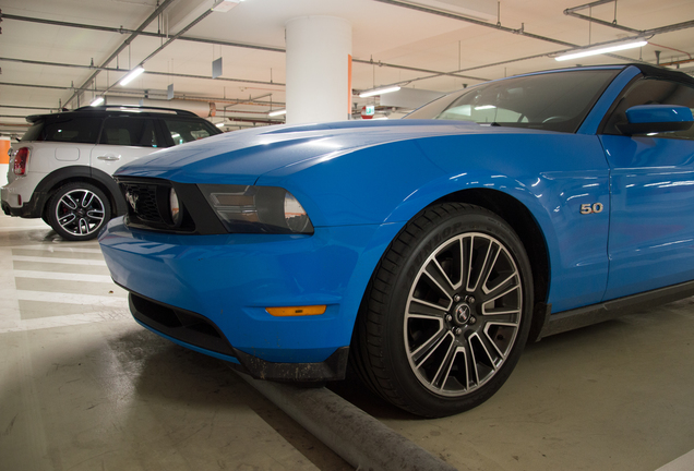 Ford Mustang GT Convertible 2011