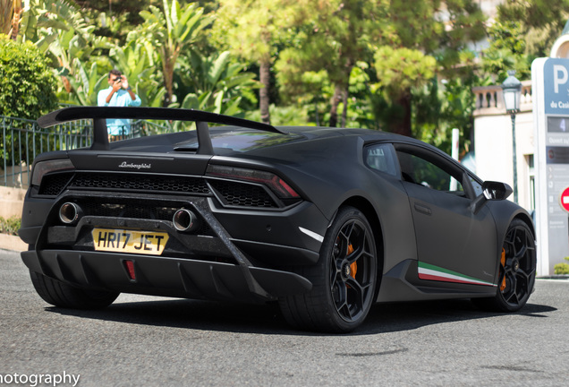 Lamborghini Huracán LP640-4 Performante