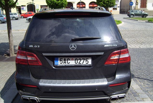 Mercedes-Benz ML 63 AMG W166