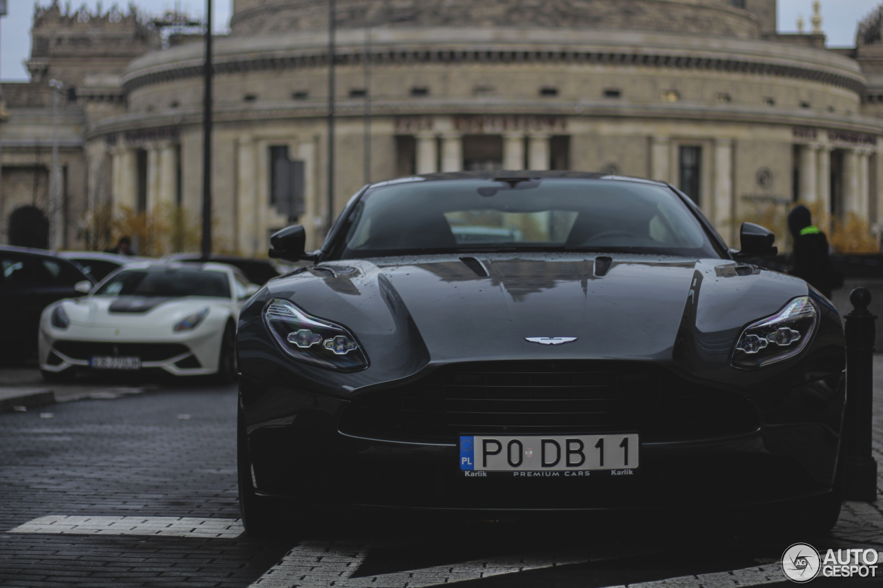 Aston Martin DB11