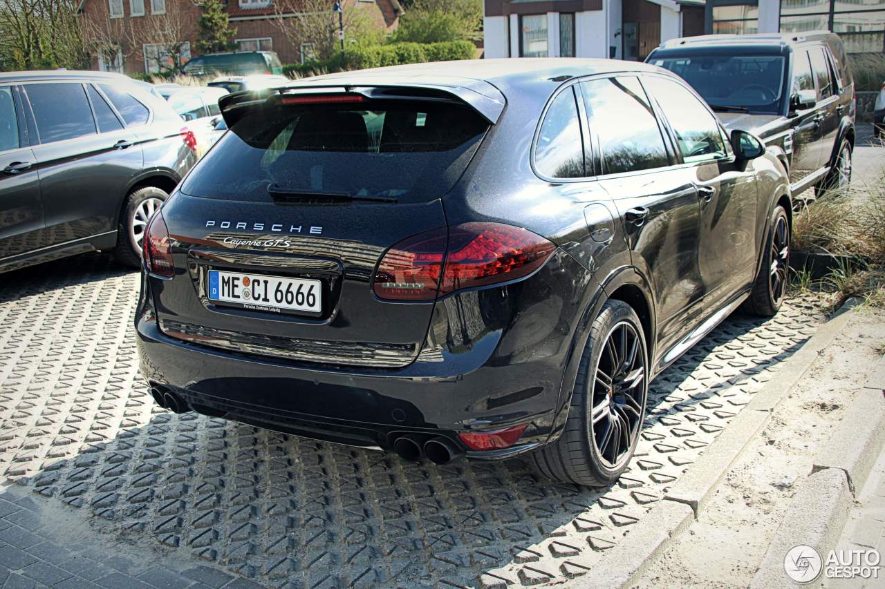 Porsche 958 Cayenne GTS