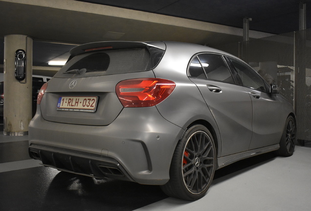 Mercedes-AMG A 45 W176 2015