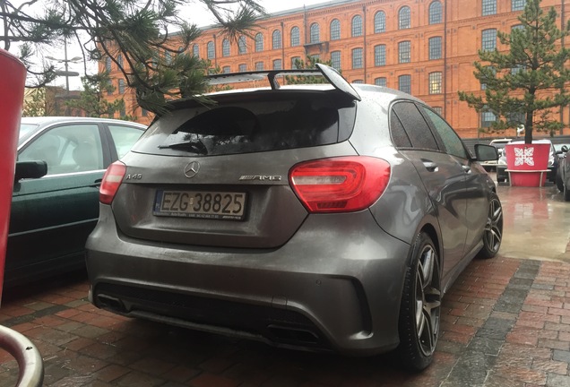 Mercedes-Benz A 45 AMG