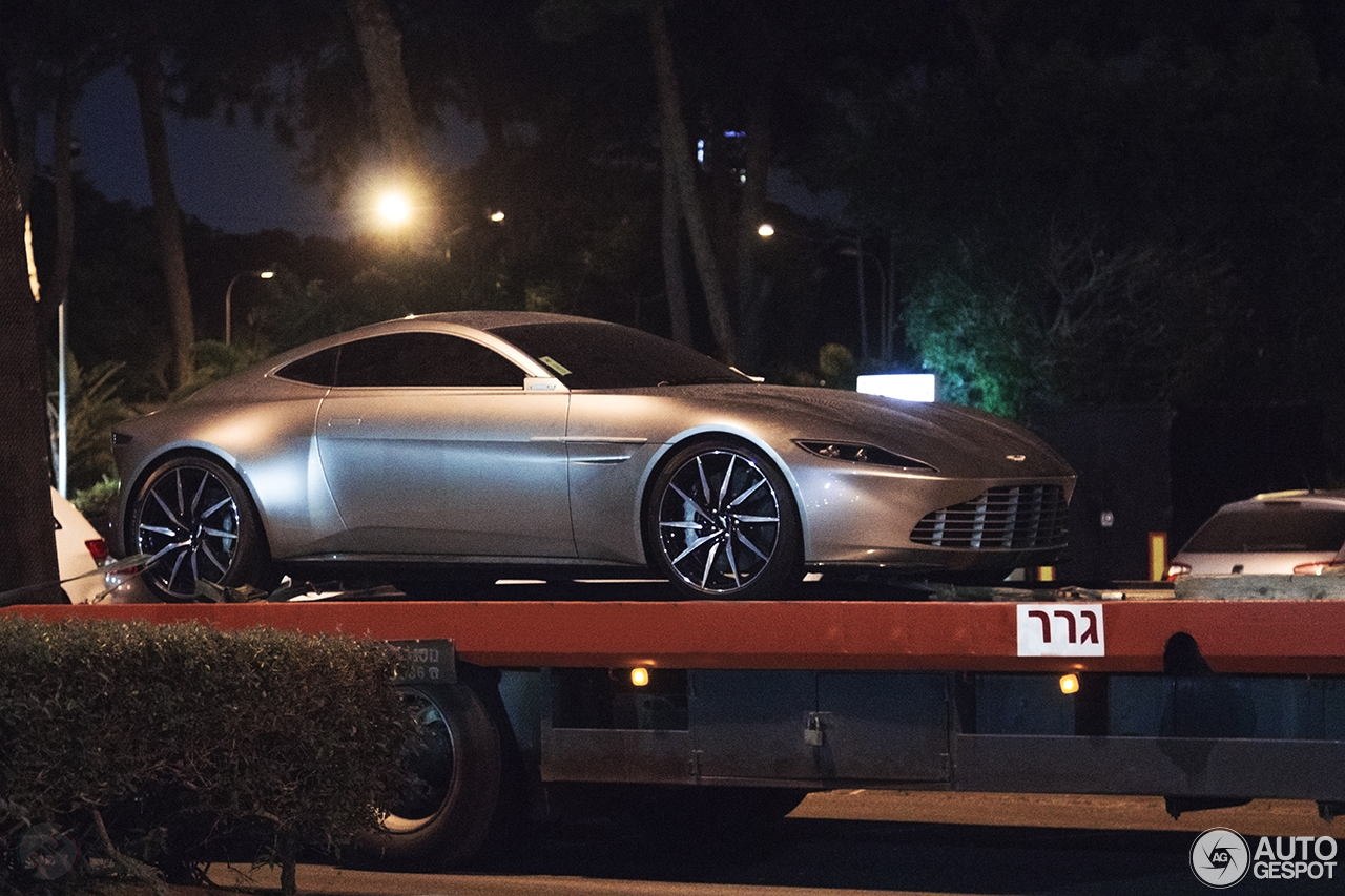 Aston Martin DB10