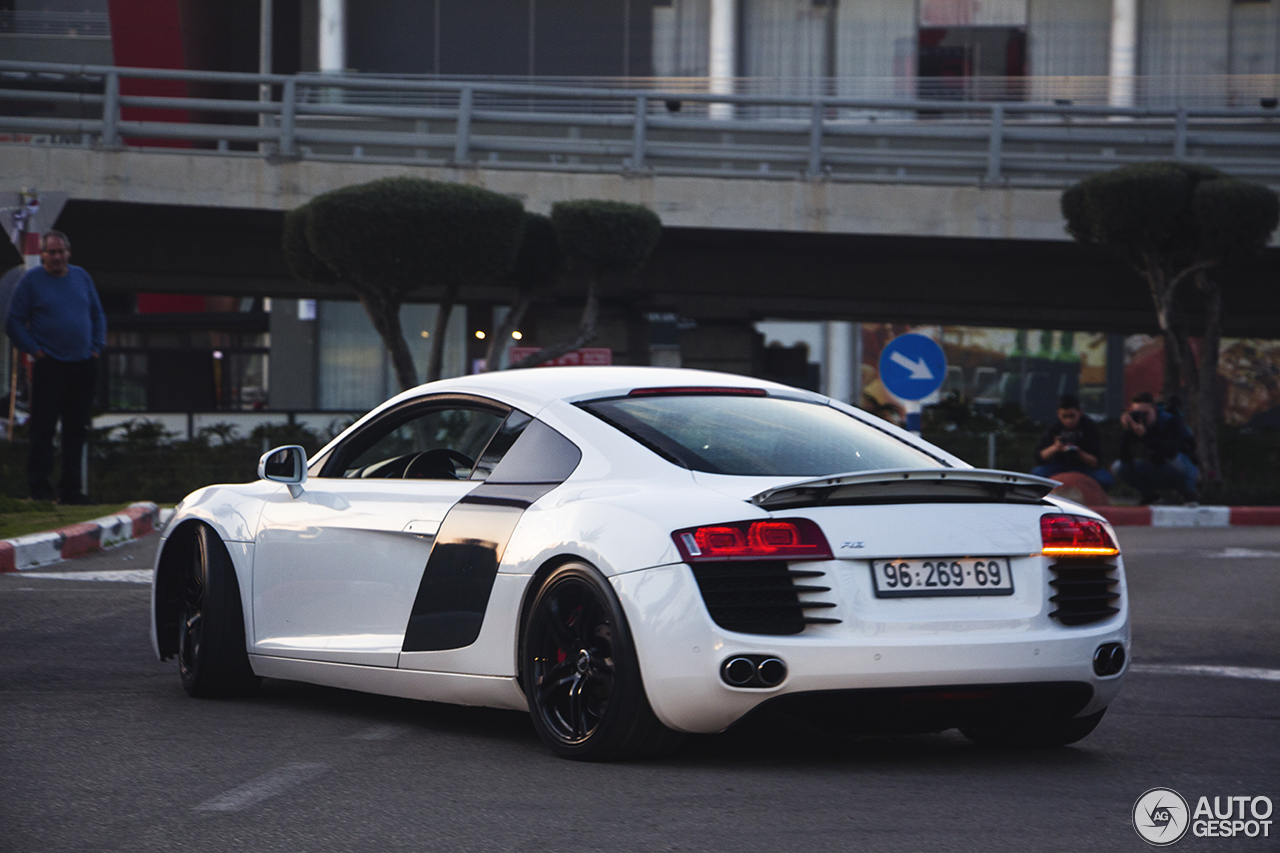 Audi R8