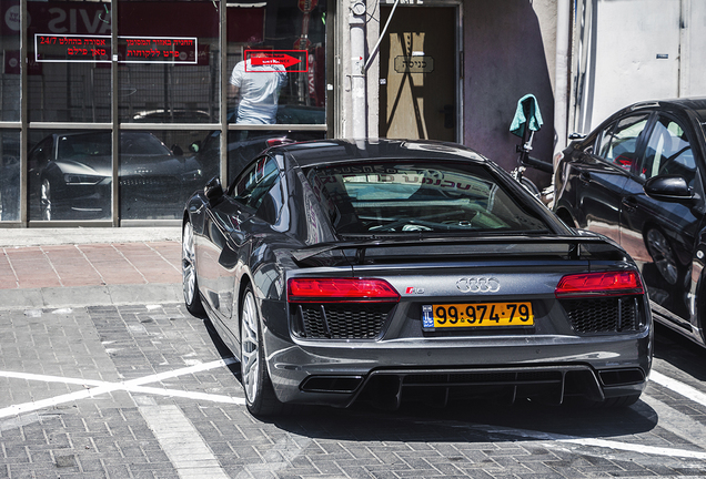 Audi R8 V10 Plus 2015