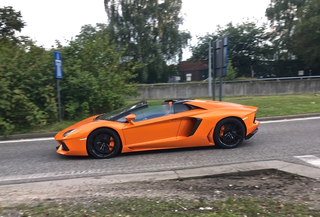 Lamborghini Aventador LP700-4 Roadster