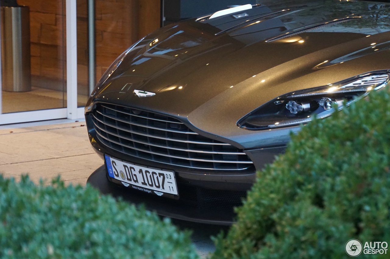 Aston Martin DB11