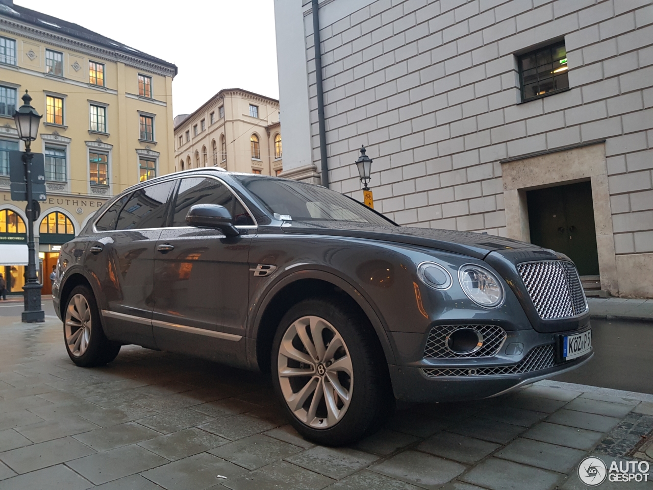 Bentley Bentayga