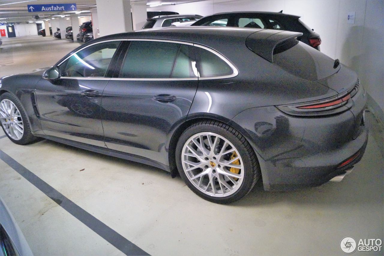 Porsche 971 Panamera Turbo Sport Turismo