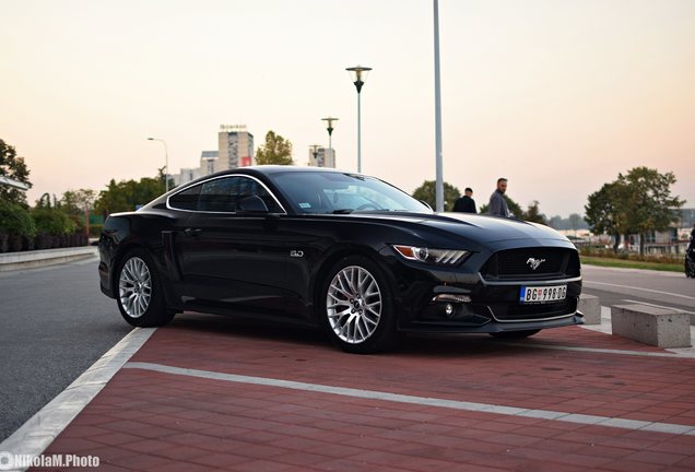 Ford Mustang GT 2015