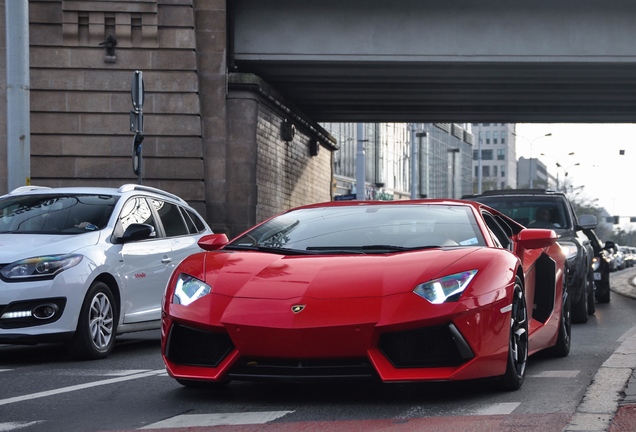 Lamborghini Aventador LP700-4