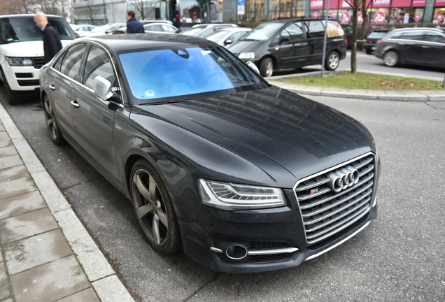 Audi S8 D4 2014