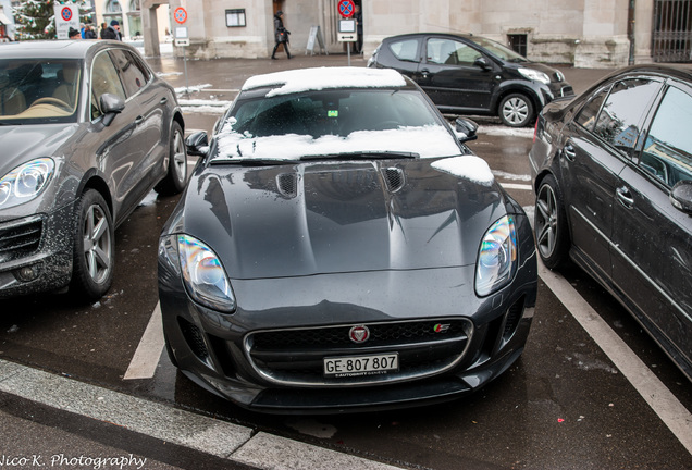 Jaguar F-TYPE S Coupé