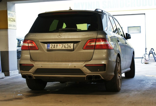 Mercedes-Benz ML 63 AMG W166