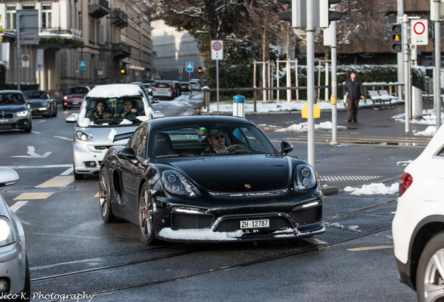 Porsche 981 Cayman GT4