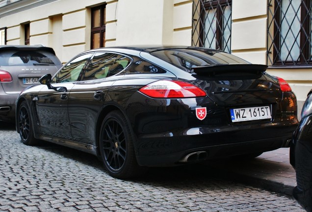 Porsche 970 Panamera GTS MkI