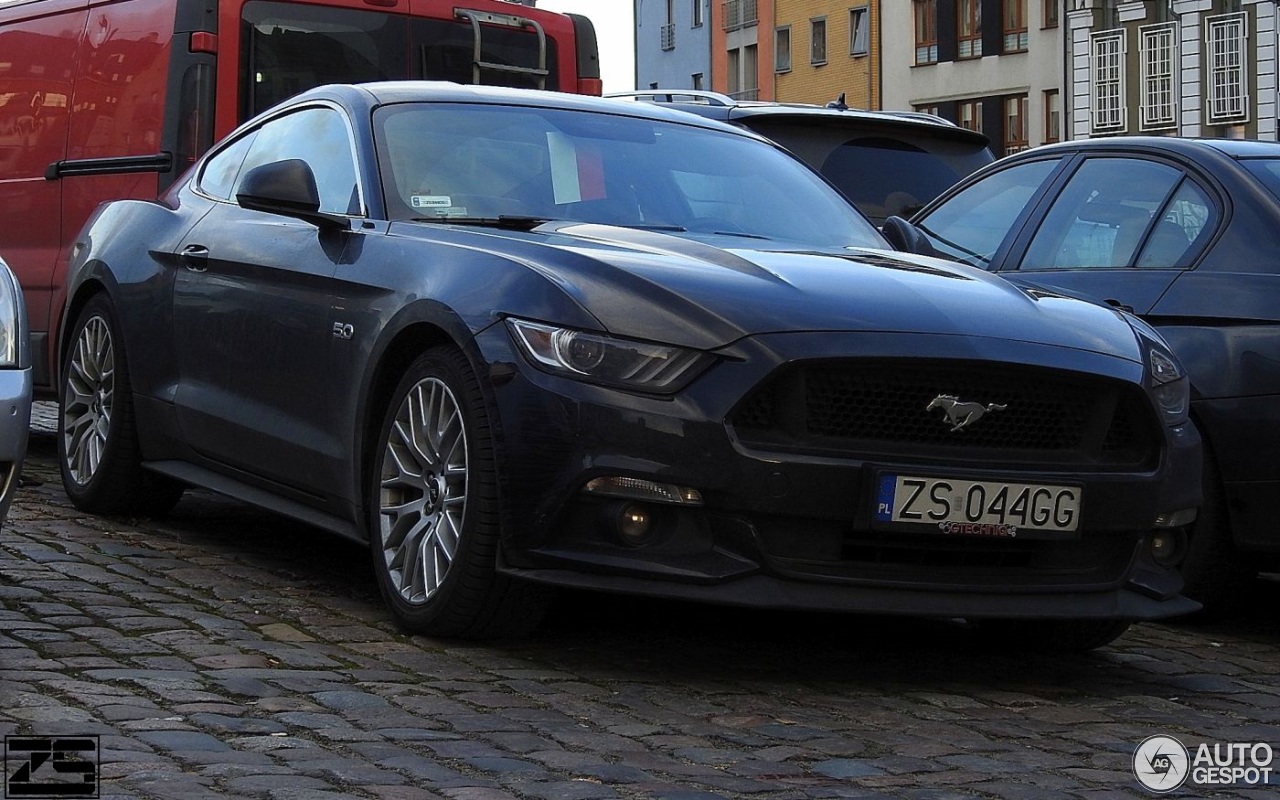 Ford Mustang GT 2015