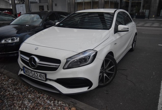 Mercedes-AMG A 45 W176 2015