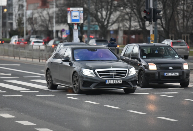 Mercedes-Benz S 63 AMG V222