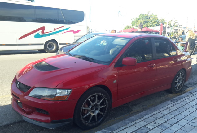 Mitsubishi Lancer Evolution IX FQ