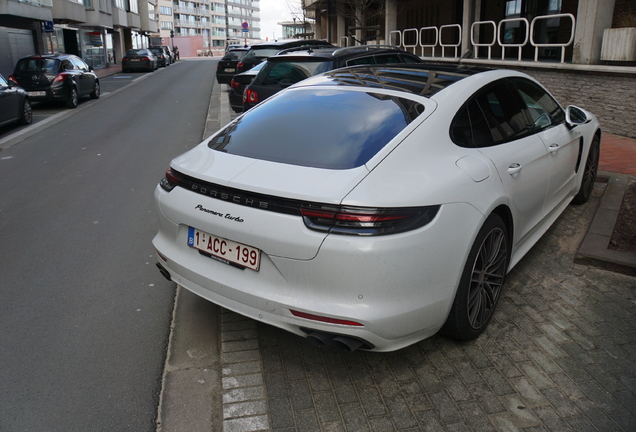 Porsche 971 Panamera Turbo