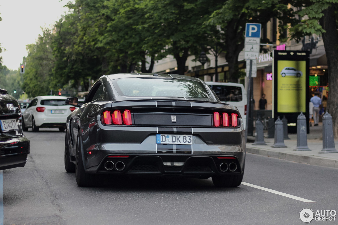 Ford Mustang Shelby GT350 2015