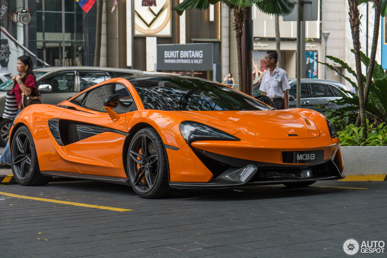 McLaren 570S