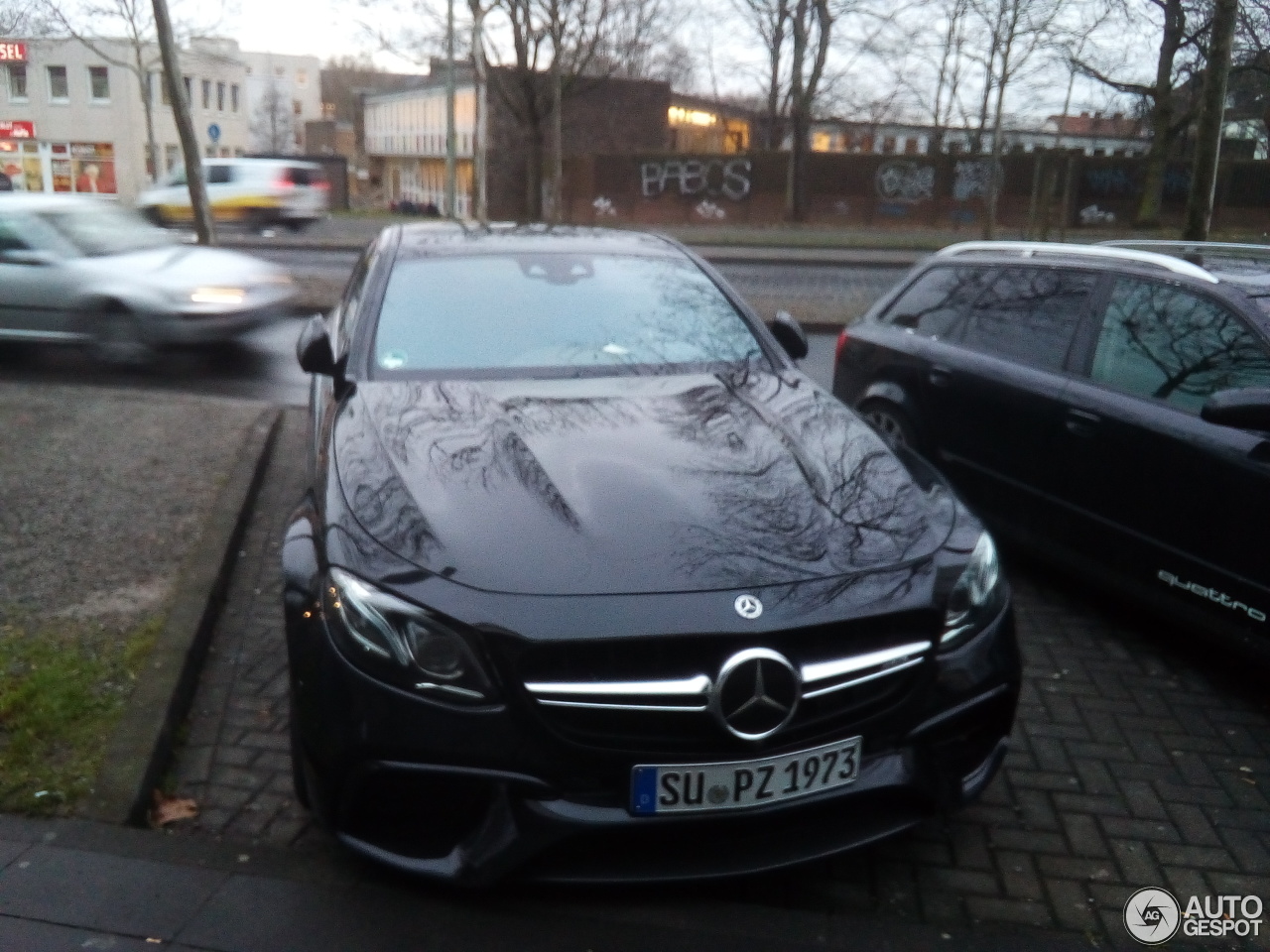 Mercedes-AMG E 63 S W213