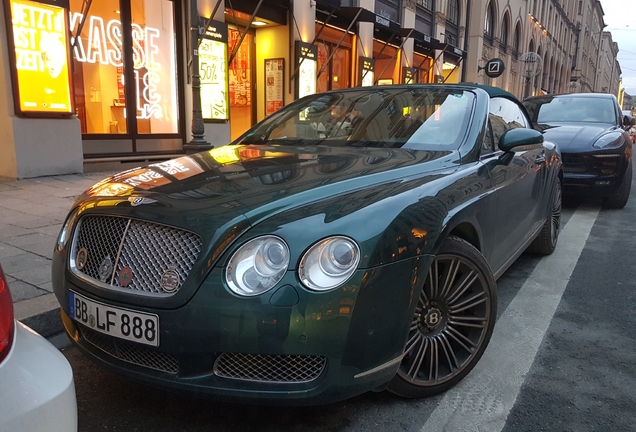 Bentley Continental GTC