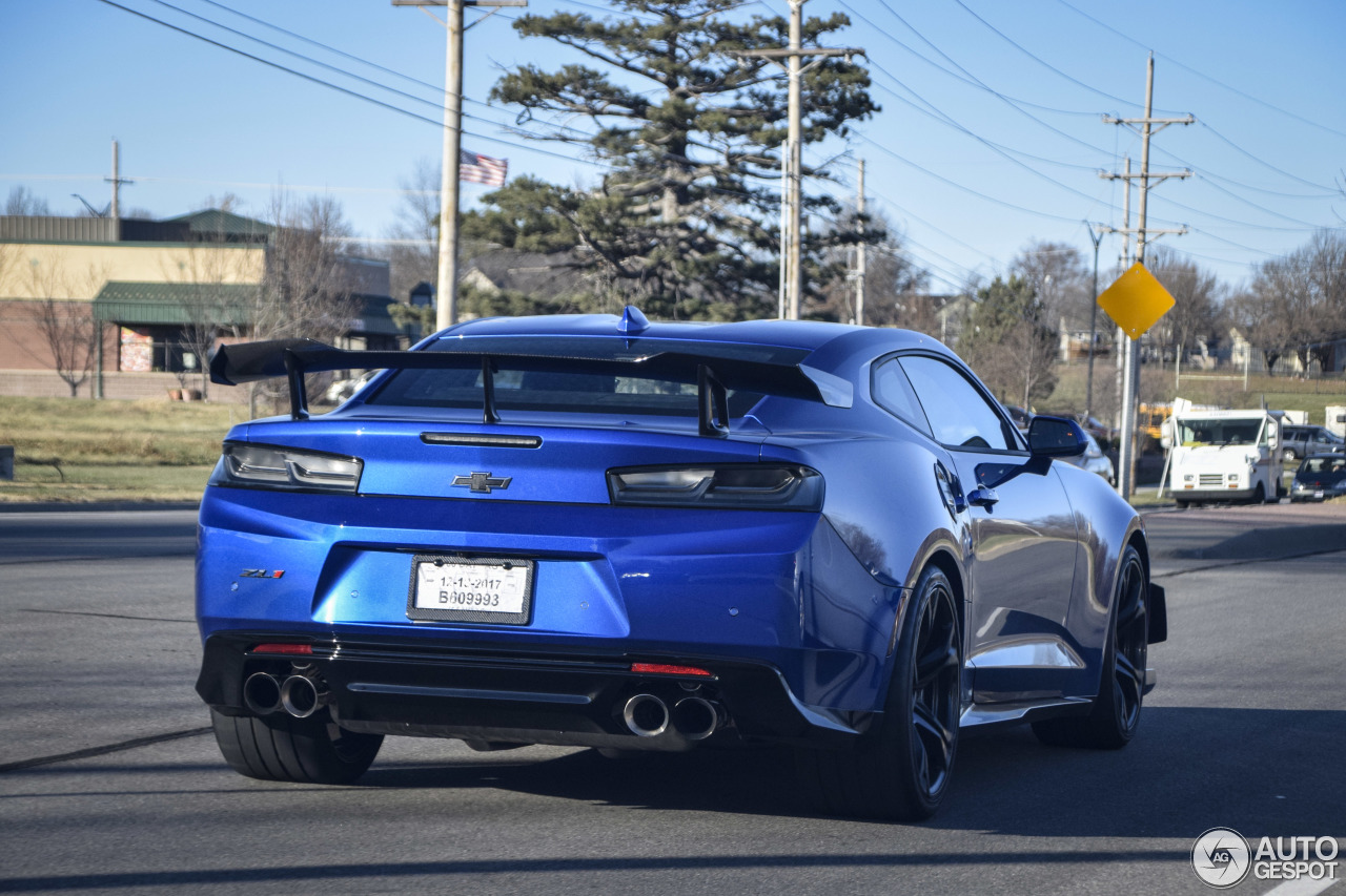 Chevrolet Camaro ZL1 1LE 2017