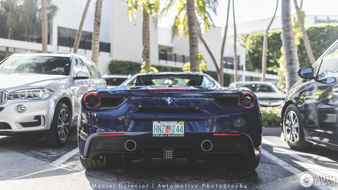 Ferrari 488 Spider