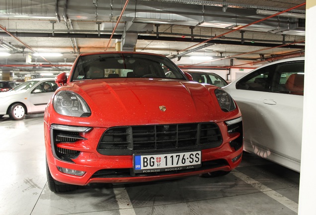 Porsche 95B Macan GTS