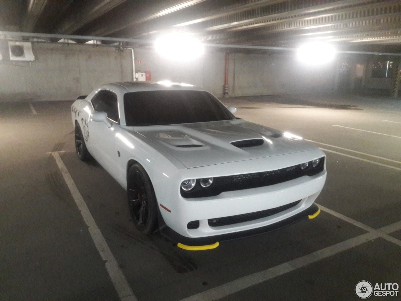 Dodge Challenger SRT Hellcat