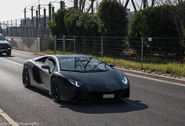 Lamborghini Aventador LP700-4