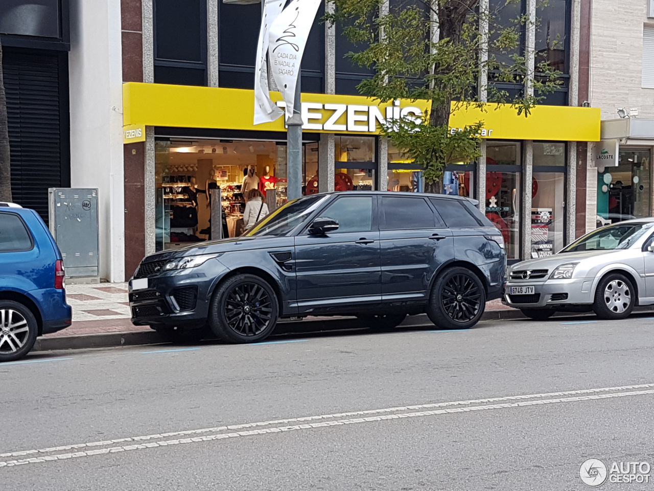 Land Rover Range Rover Sport SVR