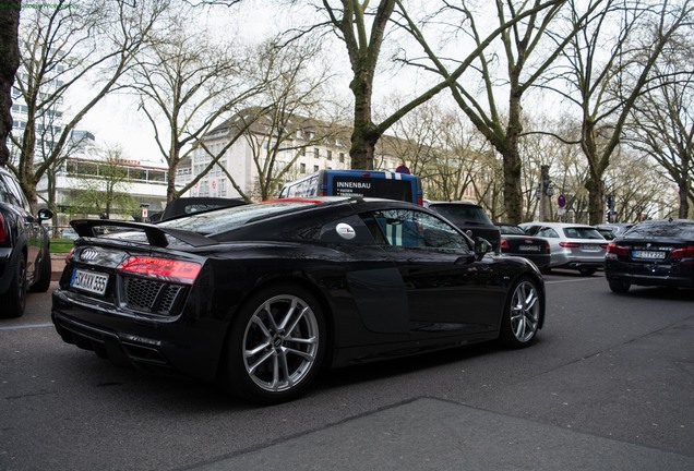 Audi R8 V10 Plus 2015