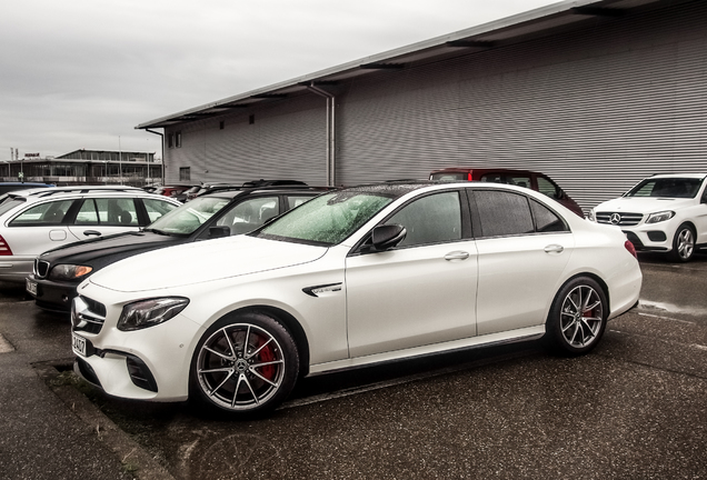 Mercedes-AMG E 63 S W213