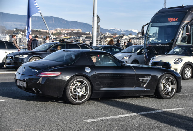 Mercedes-Benz SLS AMG