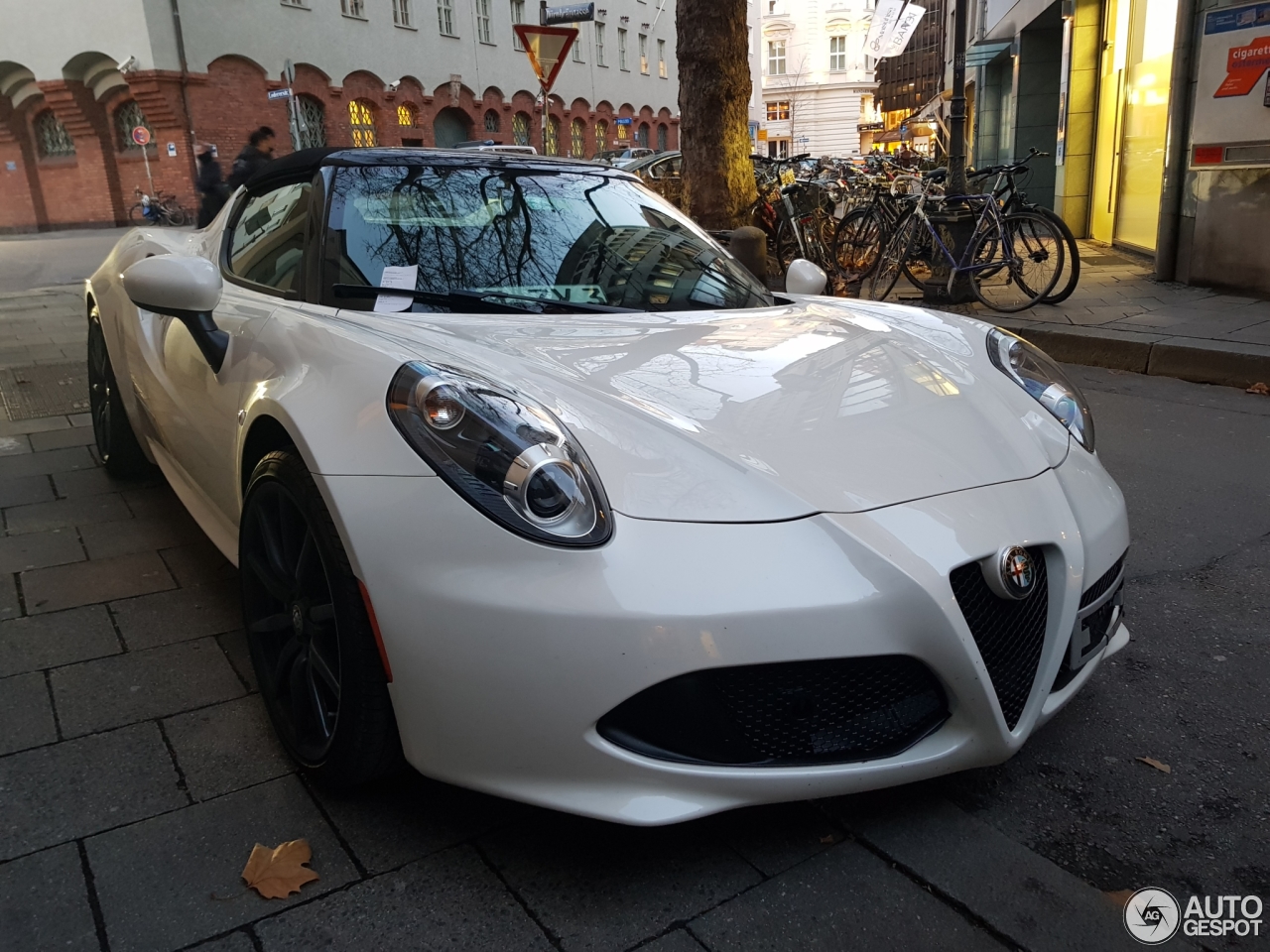 Alfa Romeo 4C Spider